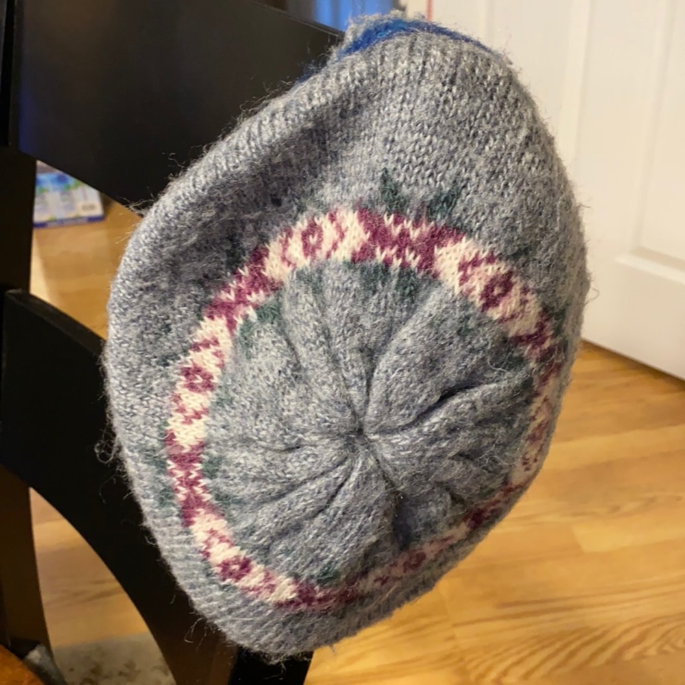 Multicolor knit beret